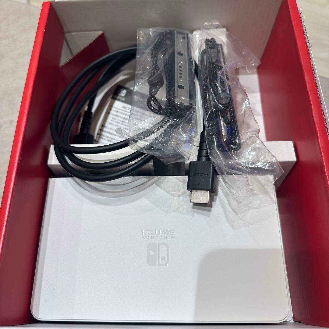 【一部新品美品】Nintendo Switch 有機ELモデル