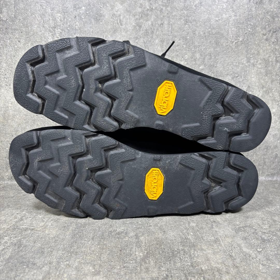【極美品】Clarks ワラビー ゴアテックス 26.5 Vibramソール