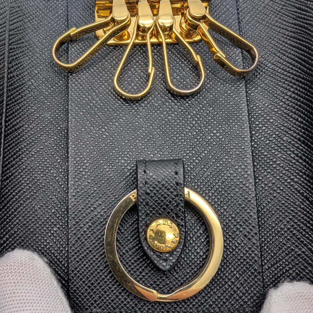 〈美品〉PRADA プラダ キーケース サフィアーノ キーホルダー