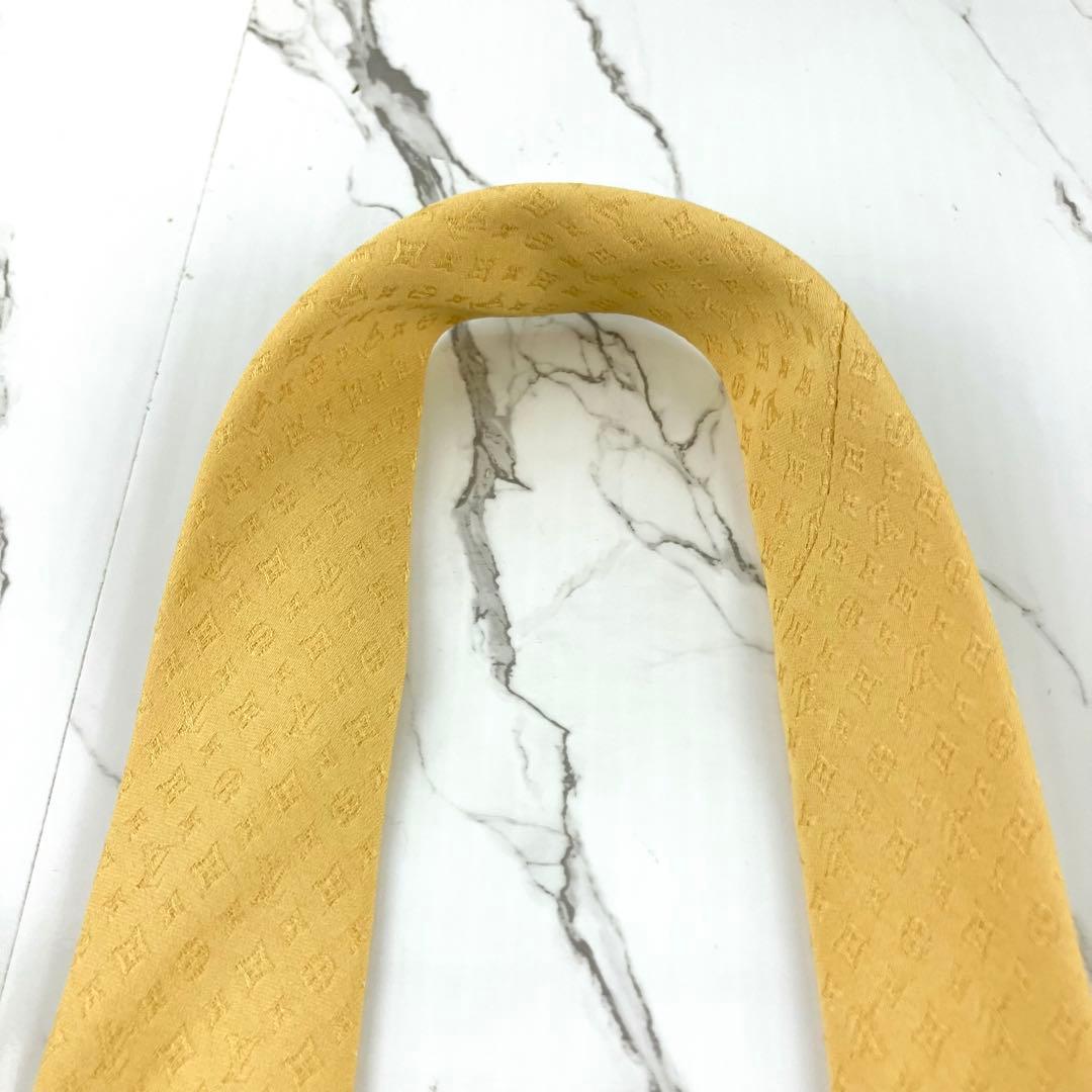 現行モデル　ルイヴィトン　ネクタイ　モノグラム　ソリッド　ジャガード　イエロー