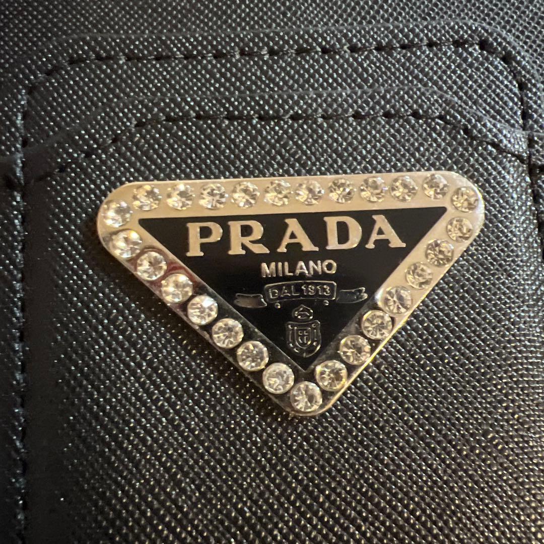 PRADA iPhone14promax用スマホケース　スワロフスキー