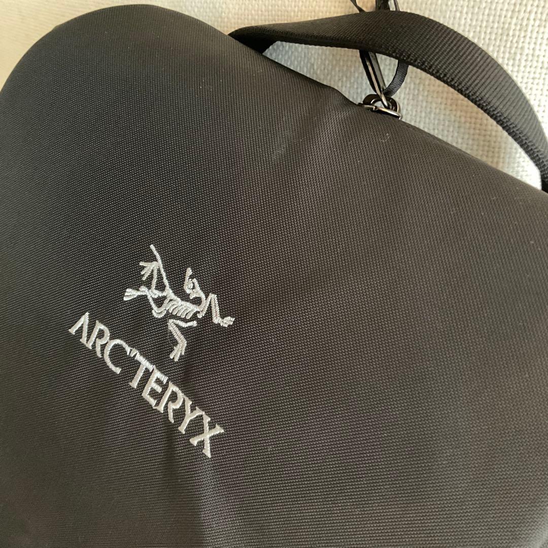 ARC'TERYX BLADE 6 ブラックバックパック