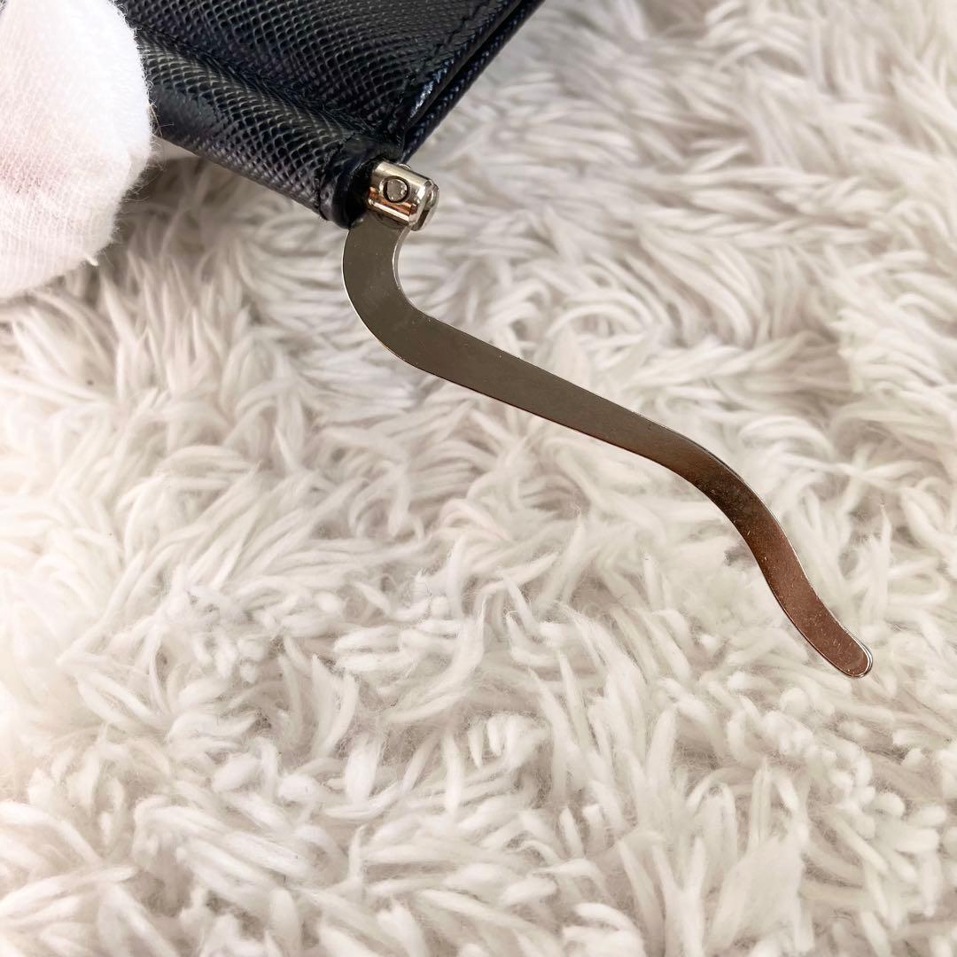 専用✨ プラダ　マネークリップ サフィアーノレザー カードケース 黒