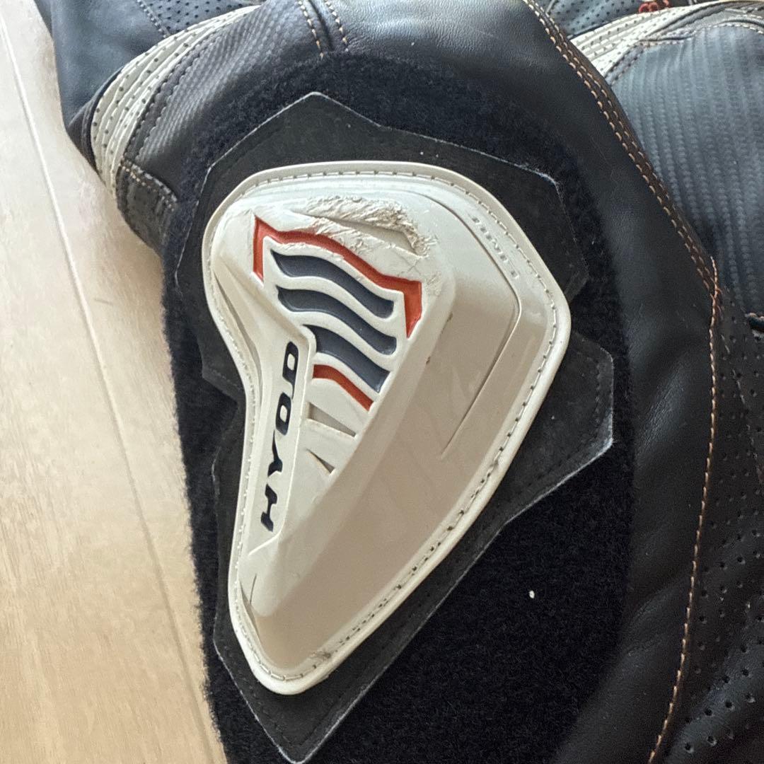 hyod パンチングレザーパンツ