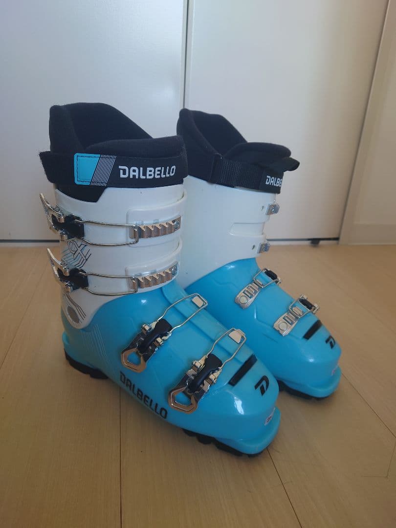 DALBELLO ジュニア用（サイズ25.5）