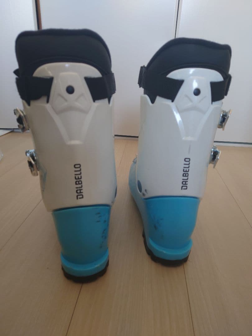 DALBELLO ジュニア用（サイズ25.5）