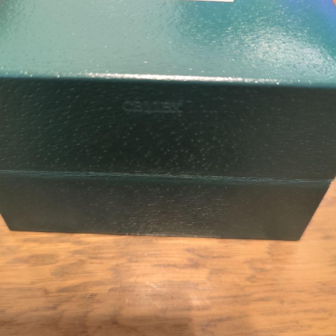 GUCCI チェンジベゼル9色付き　時計の電池交換済