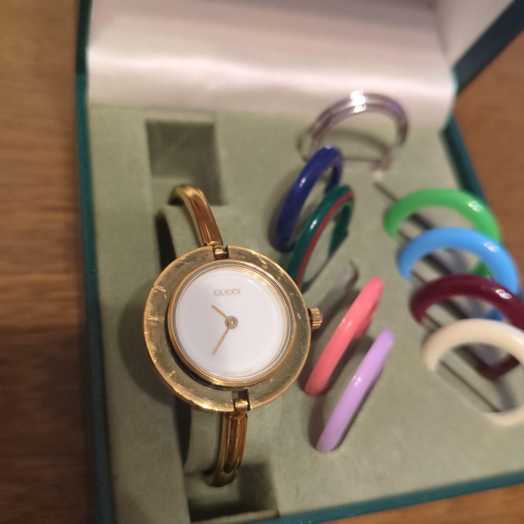 GUCCI チェンジベゼル9色付き　時計の電池交換済