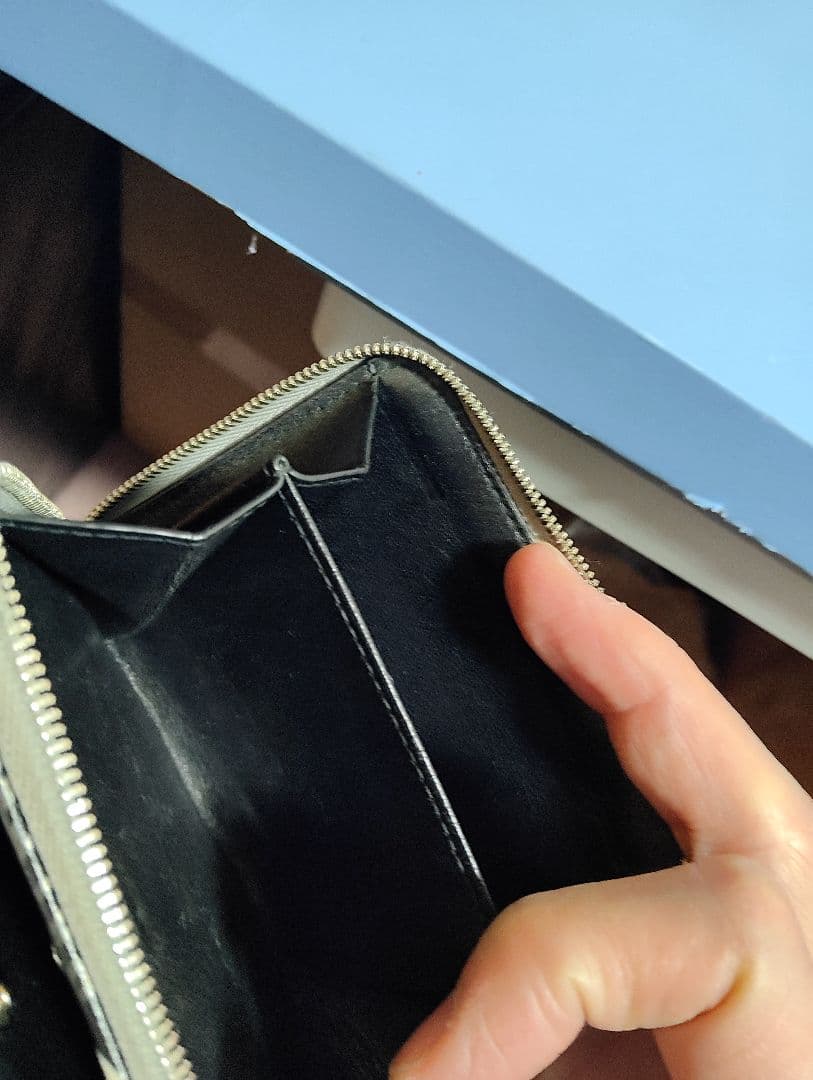 BALENCIAGA ロゴプリント 二つ折り財布