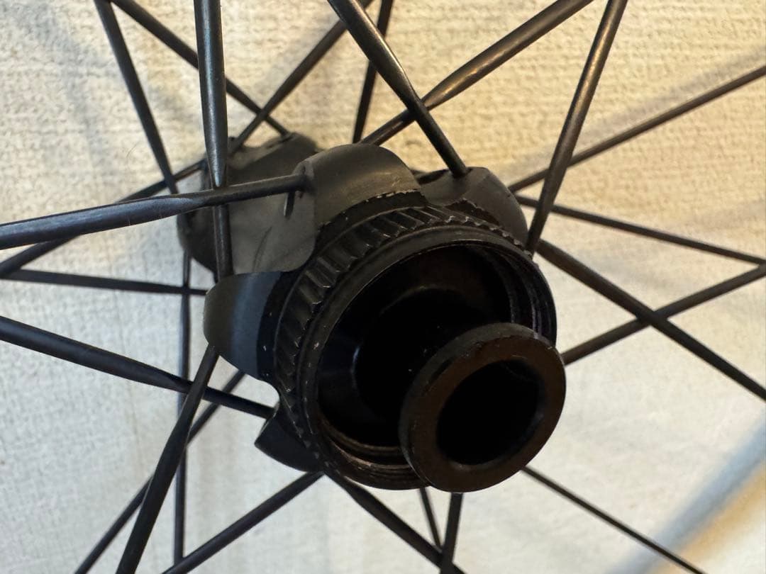 パーツ DT SWISS P1800 SPLINE 32DB