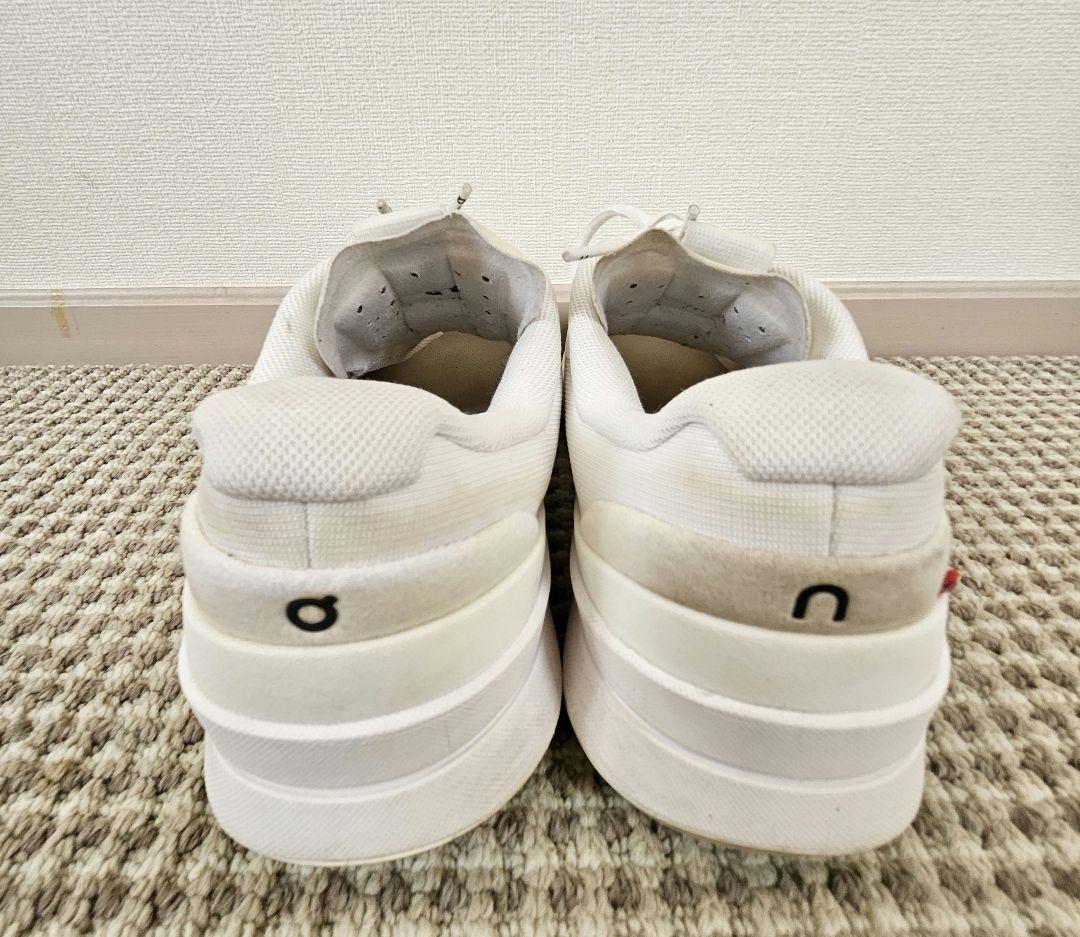 On テニスシューズ　THE ROGER Pro 2 27㎝