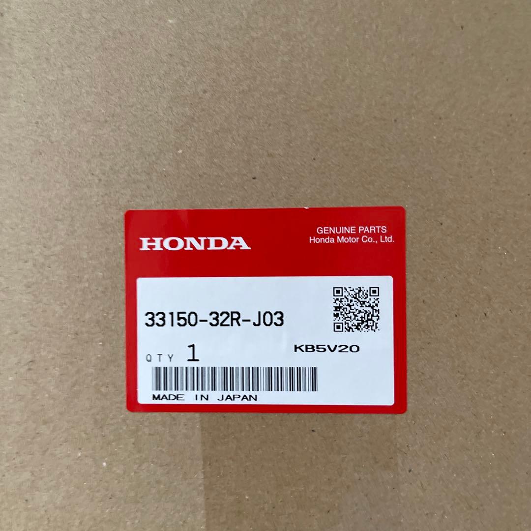 JF5 N-BOXカスタム左中古ヘッドライト　33150-32R-J03