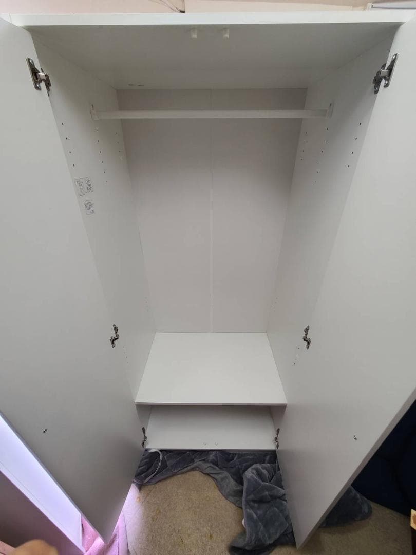 【ラスト１組立完成品】IKEA/イケア クレップスタード：ワードローブ 扉2枚付