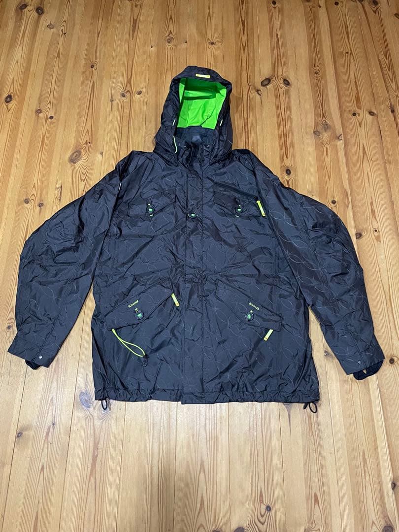 スノーボードウエア　エターナルユース