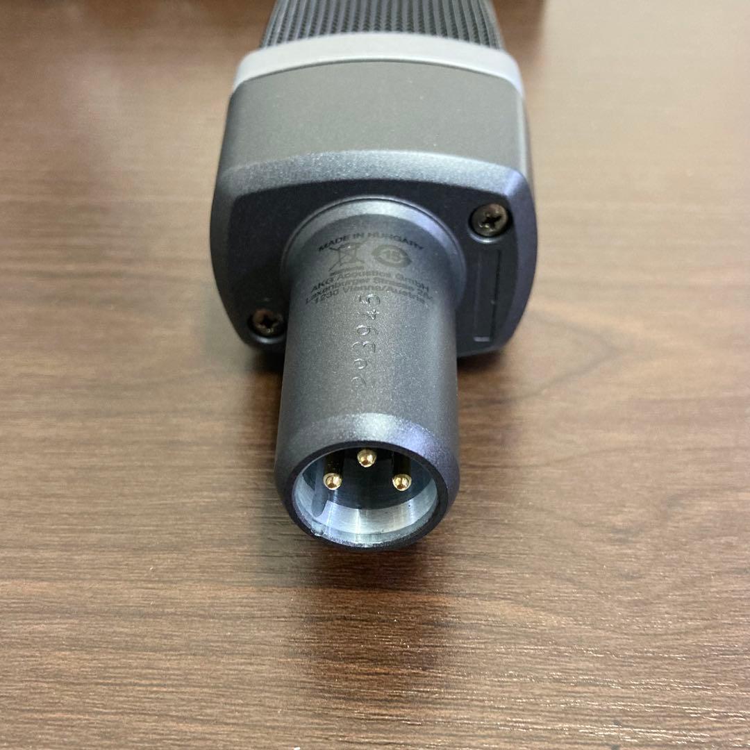 AKG C214 コンデンサーマイク ハードケース付き