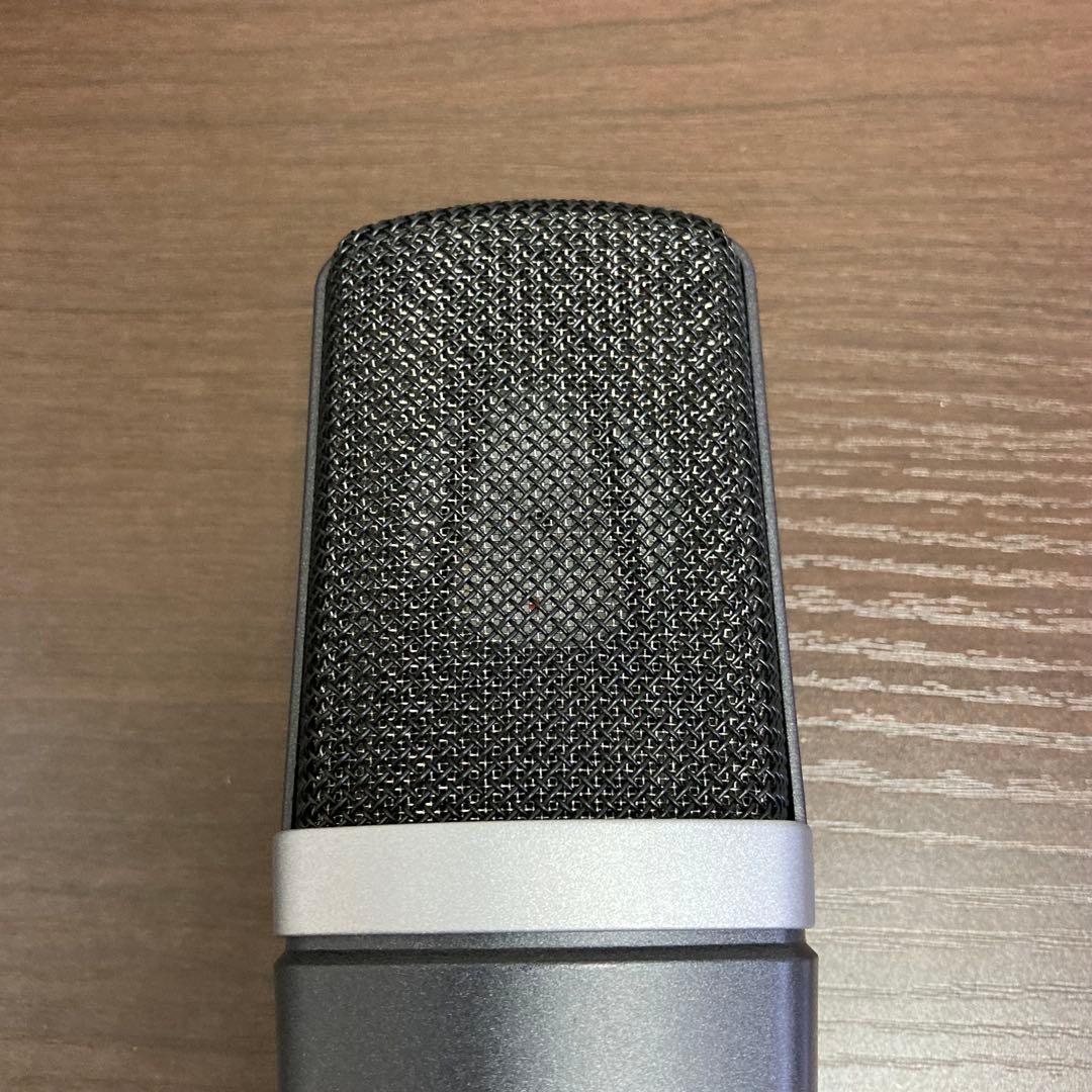 AKG C214 コンデンサーマイク ハードケース付き