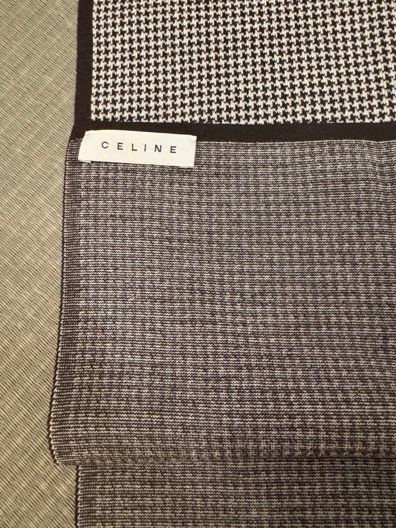 CELINE 千鳥格子柄マフラー ブラック/ホワイト　セリーヌ