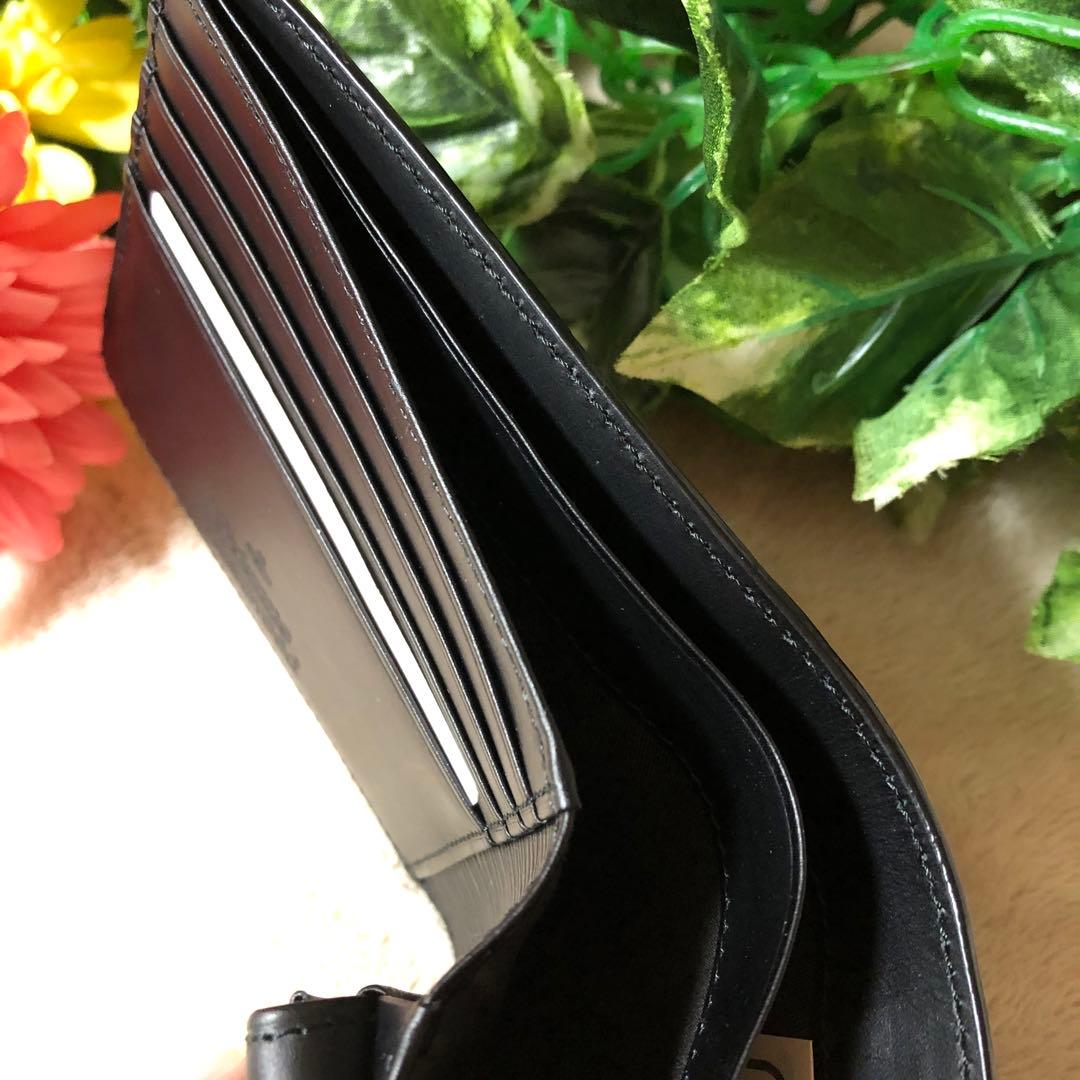 t.11010347.s　未使用　ヴィヴィアンウエストウッド　フロウ折財布