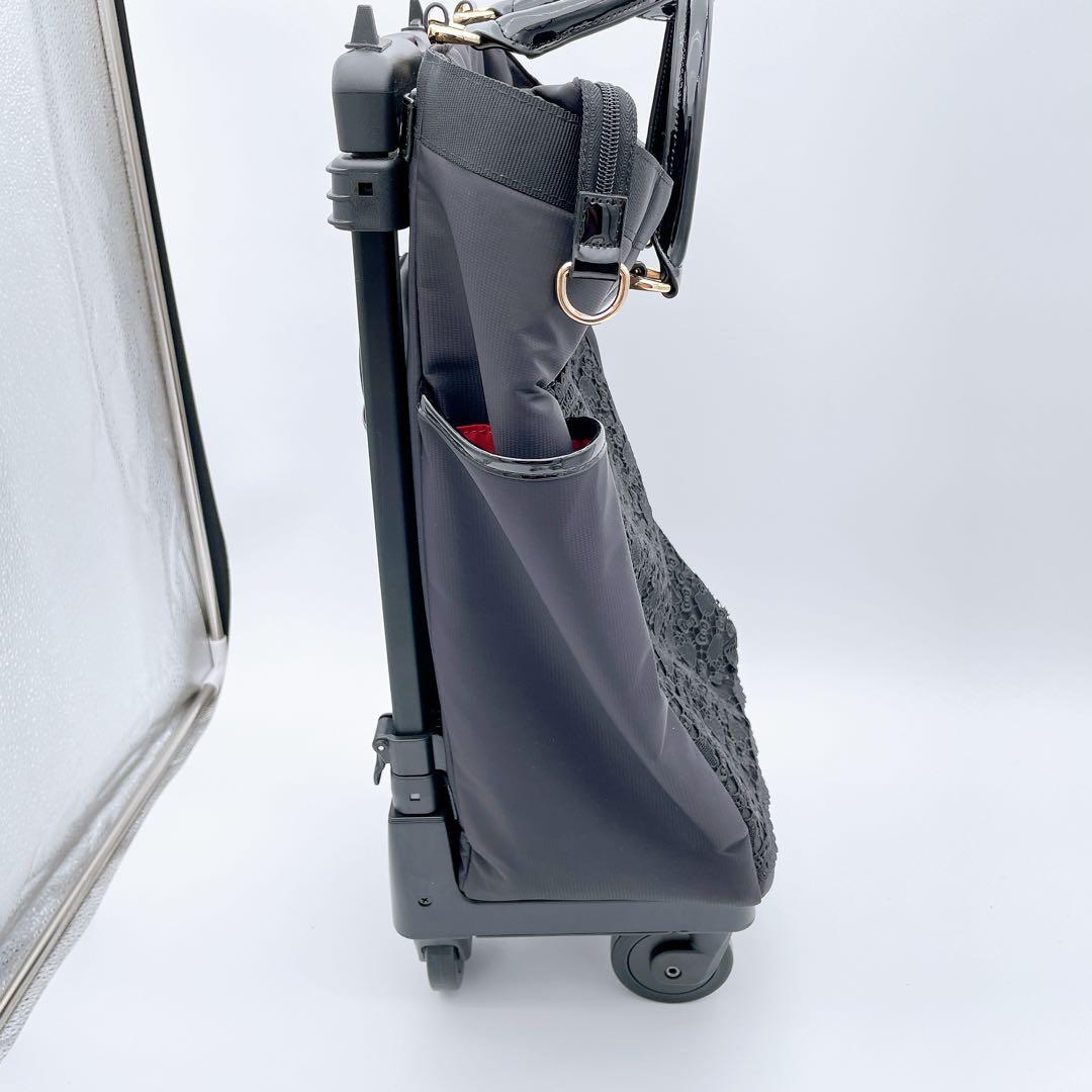 SWANY スワニー　ハローキティ　キャリーバック