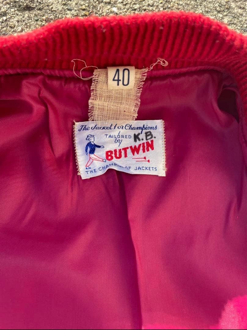 BUT WIN スタジャン