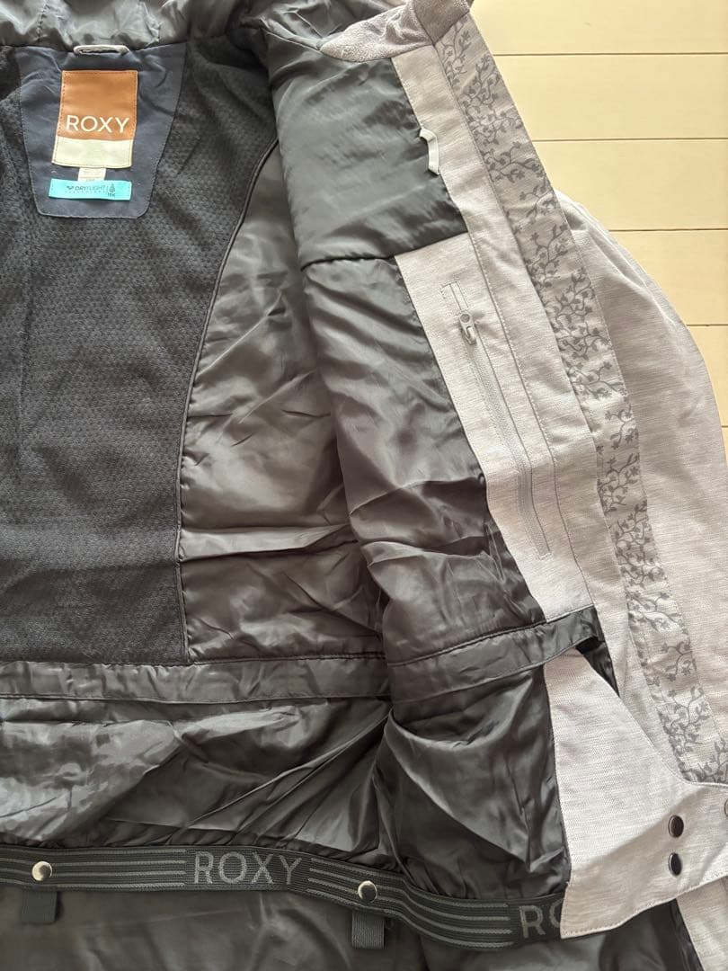 スキーウェア・スノーボードウェア　レディース　ロキシー