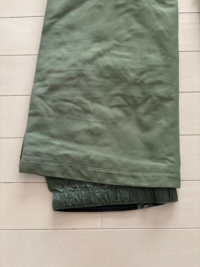 スキーウェア・スノーボードウェア　レディース　ロキシー