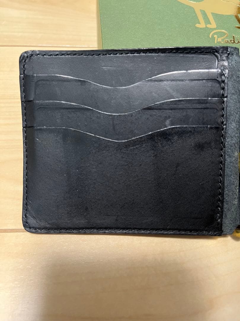 RADIANT（ラディアント）　マネークリップ