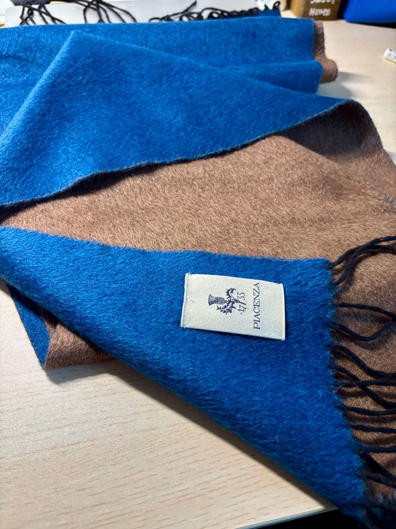 PIACENZA カシミア/シルクマフラー 青茶色