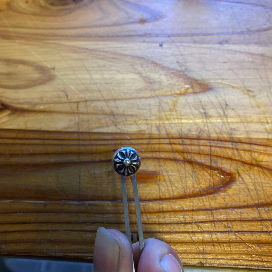 クロムハーツ　クロスボール　ピアス