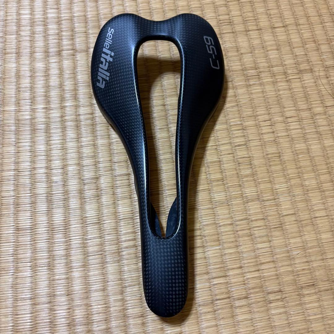 selle italia c59 美品　カーボンサドル
