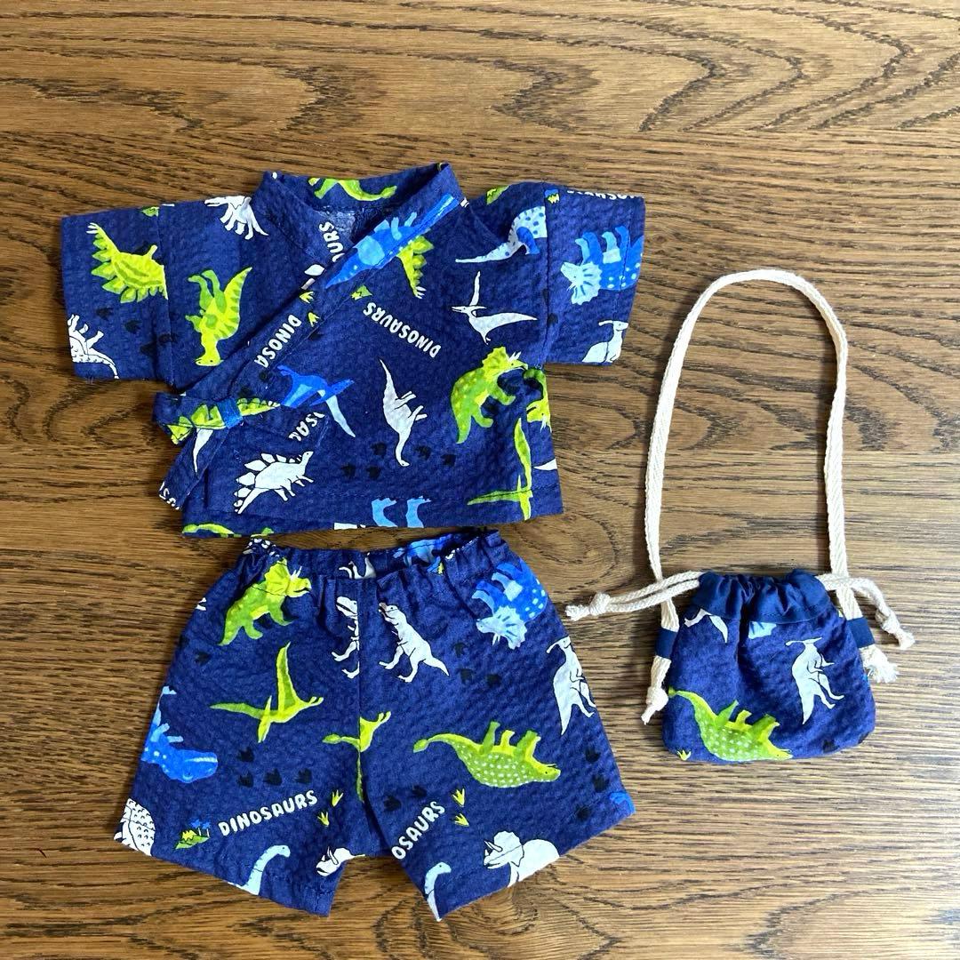 IKEAのクマの着せ替えお洋服　甚平　リボン　巾着