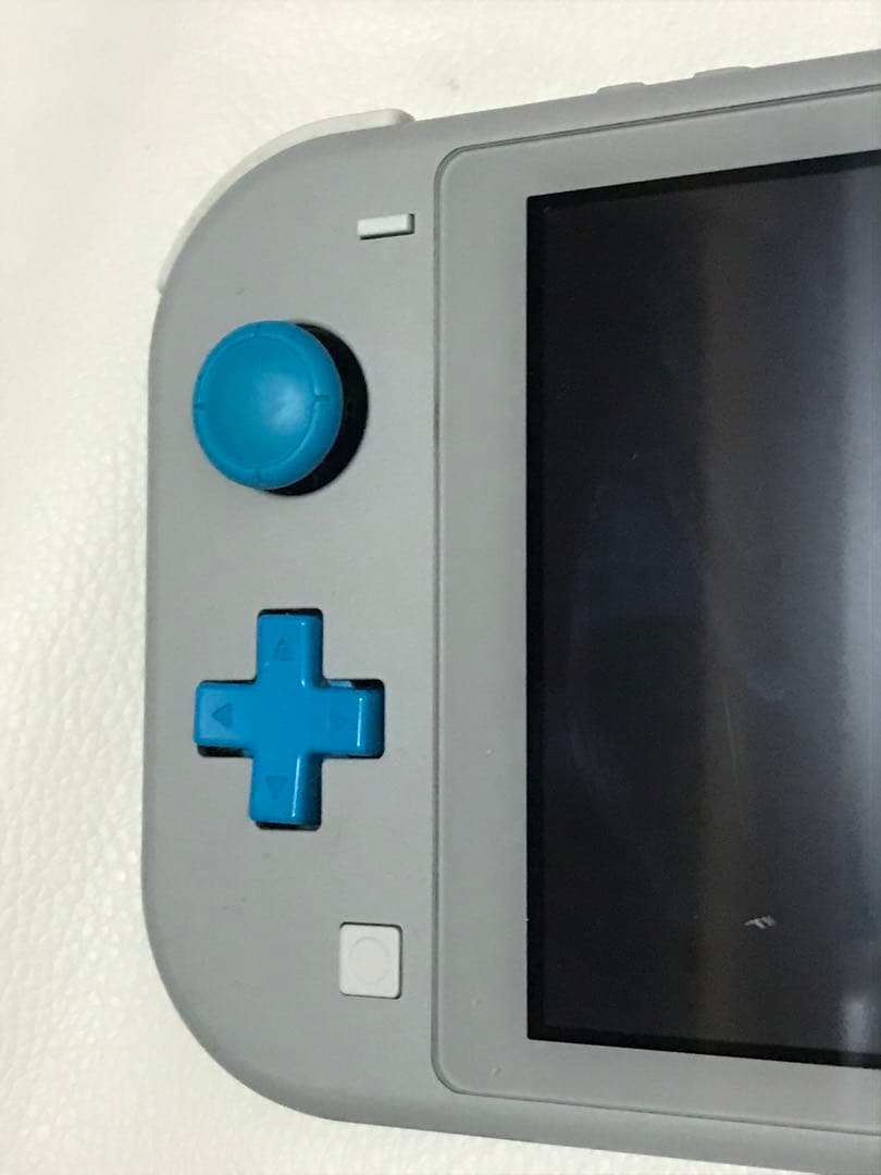 スイッチライト　Nintendo Switch Lite ザシアン・ザマゼンタ