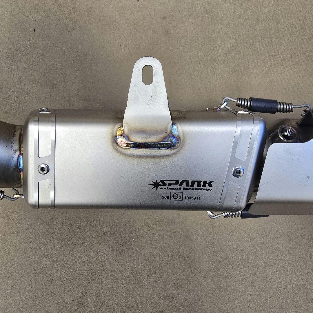 SPARK EXHAUST GRID-O フルエキゾーストマフラー