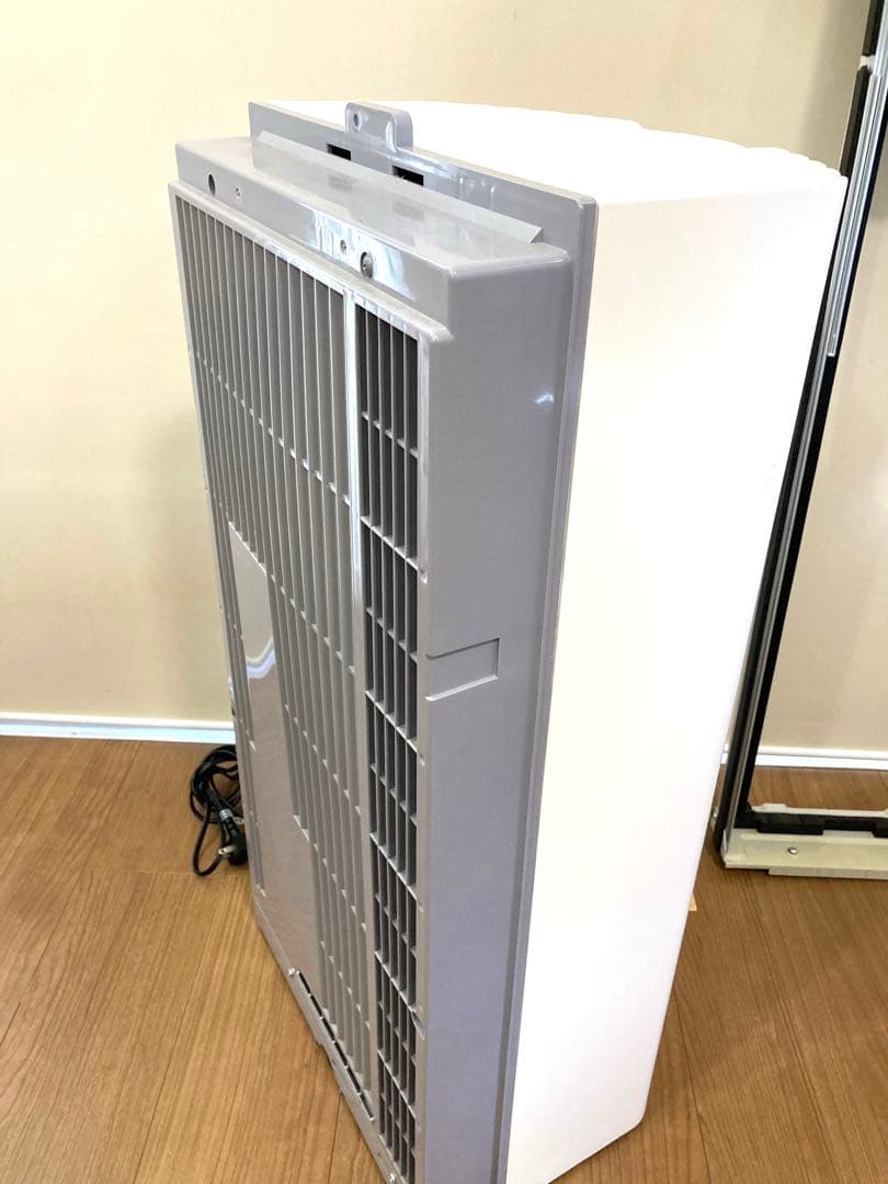 TOYOTOMI/トヨトミ 窓用 TIW-A160M ウィンドウエアコン 窓枠付