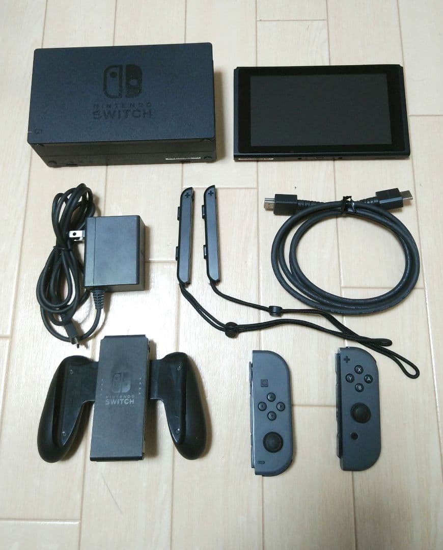 Nintendo Switch 本体 2018年製 スイッチ　グレー