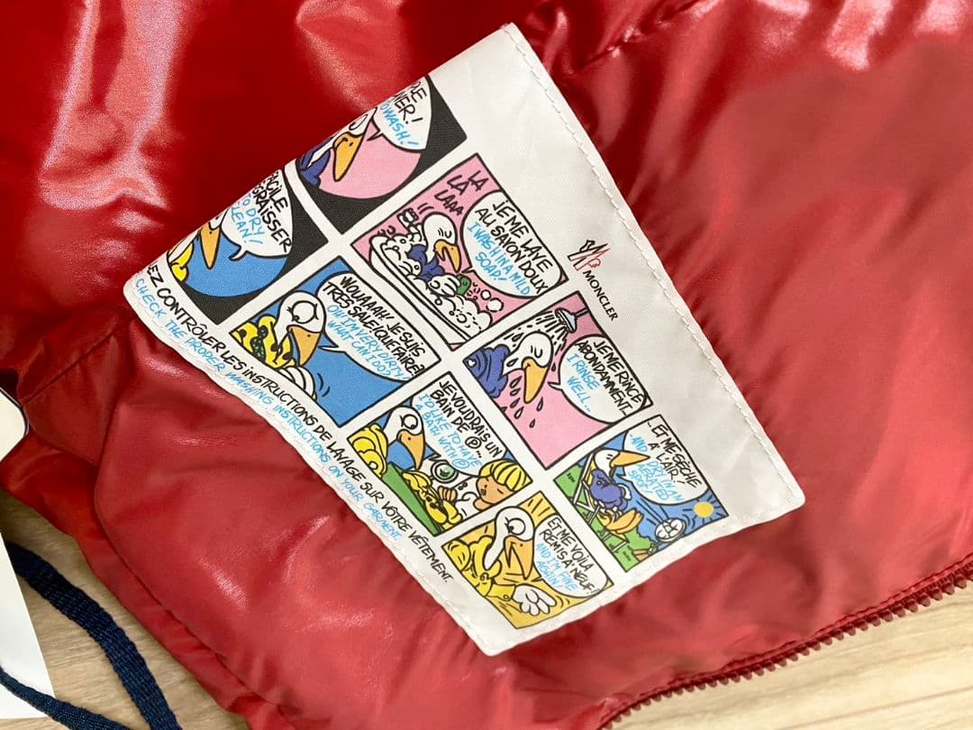 MONCLER　ダウンベスト　新品