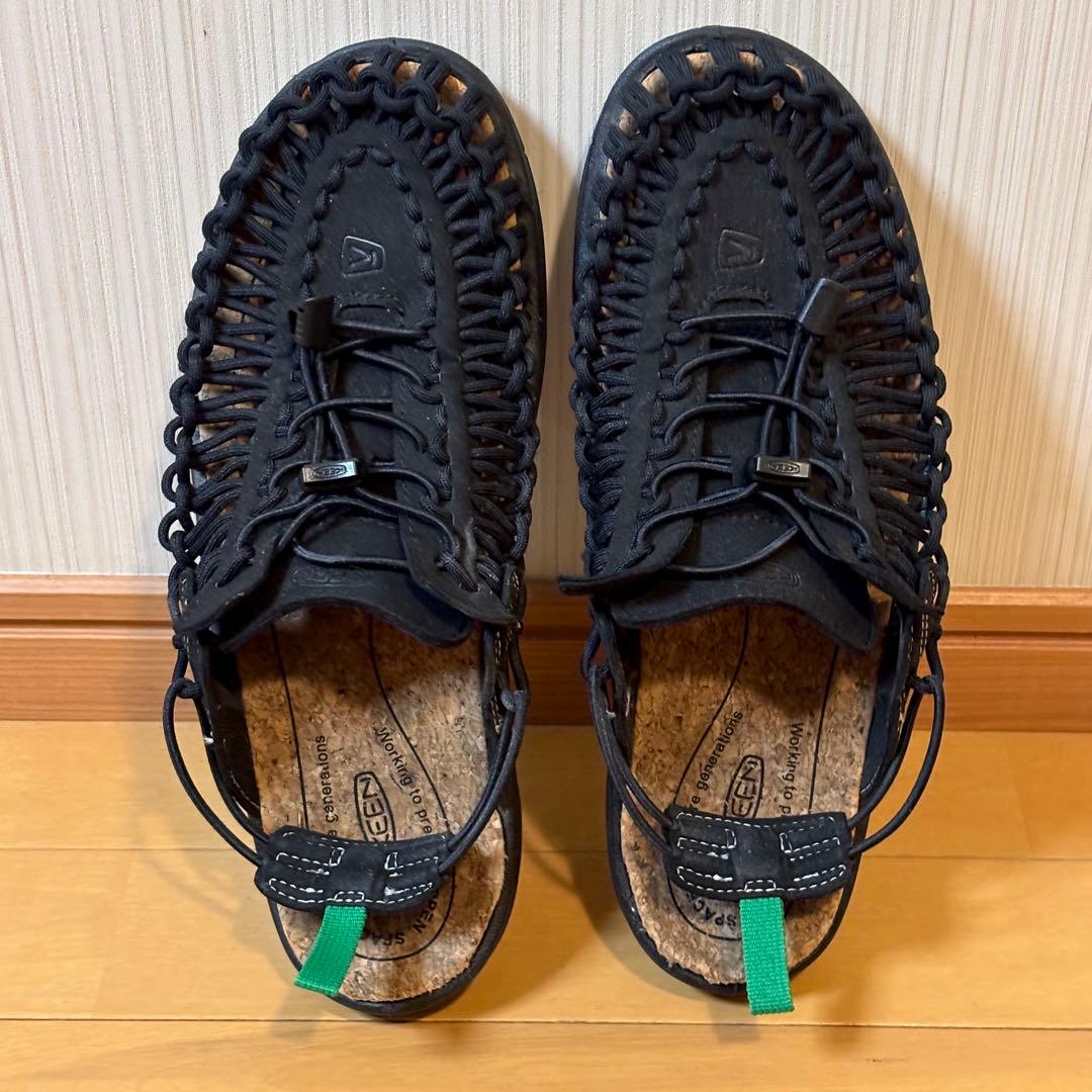 靴 KEEN UNEEK II CONVERTIBLE 28cm