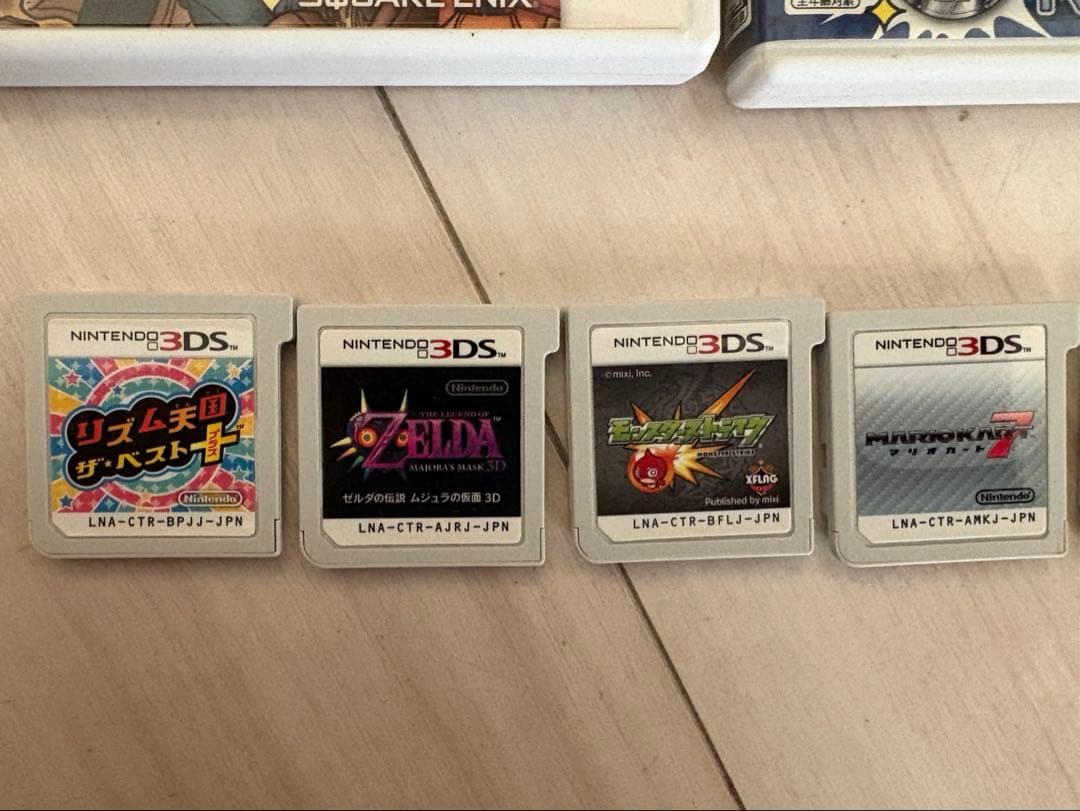 ニンテンドー３ＤＳ　ドラクエ　ゼルダ　リズム天国　マリカー　モンスト　５点