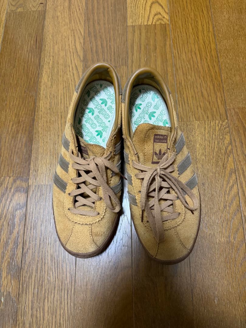 adidas ブラウン Tobacco スニーカー タバコ