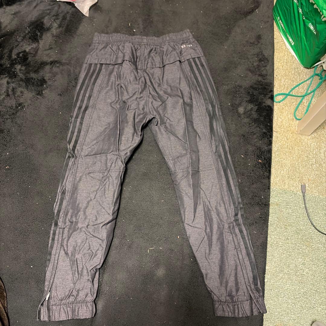 adidas 帝京第三 ウィンドブレーカー サイズ48 グレー