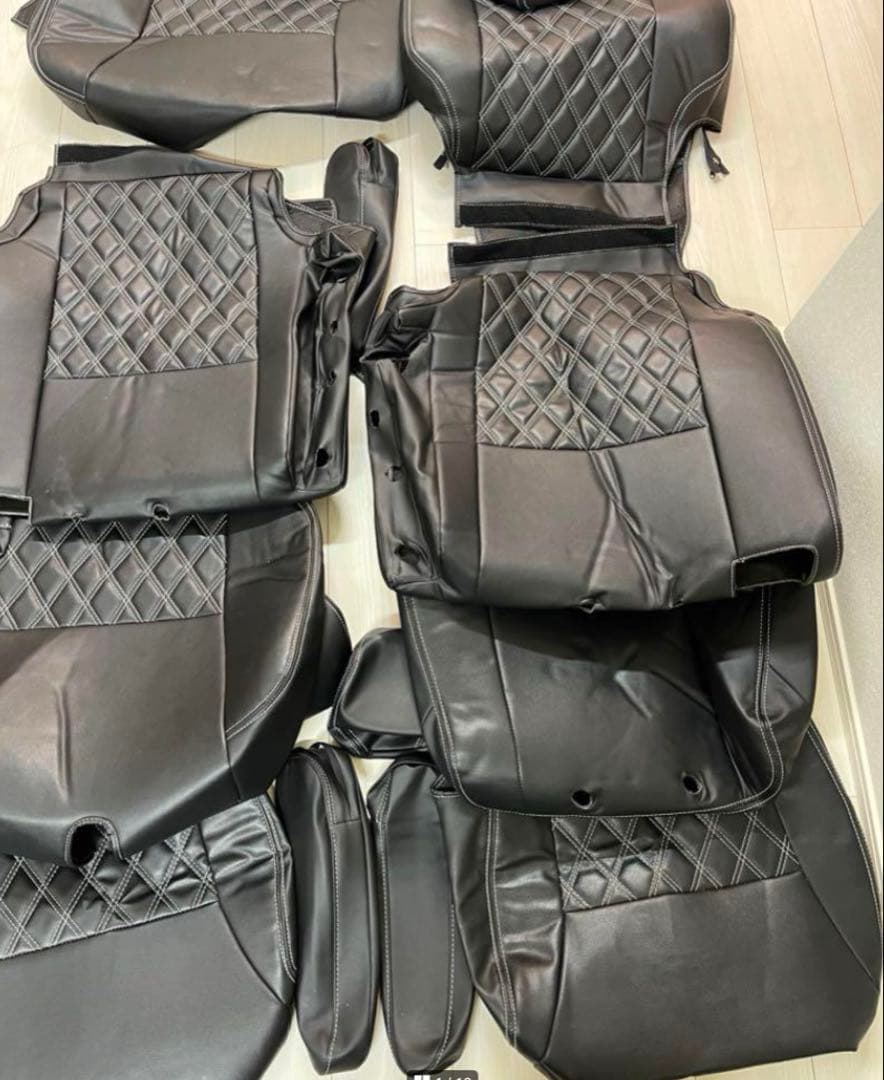 ソリオバンディット　シートカバー　ベレッツア