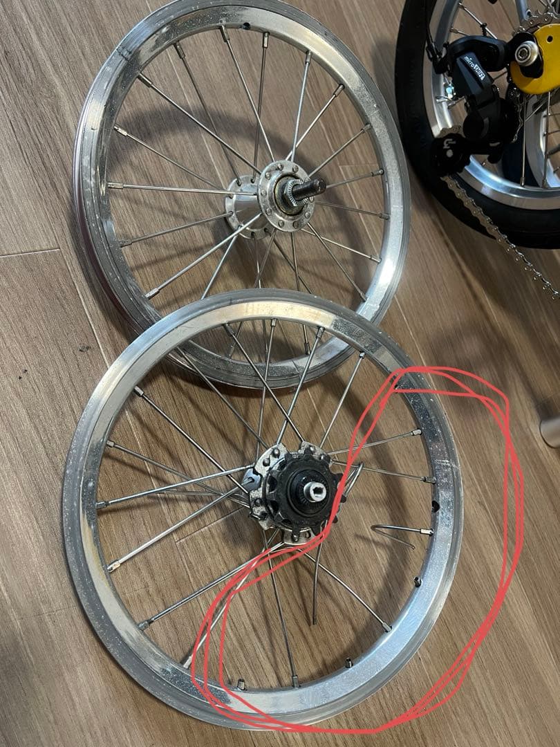 RENAULT 折りたたみ自転車 14インチ 3段変速