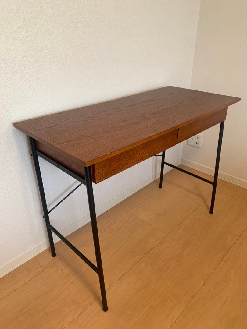 niko and... ニコアンド　デスク