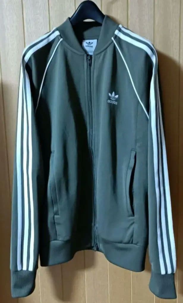 アディダスオリジナルス スーパースタートラックジャケット トップ カーキ 美品