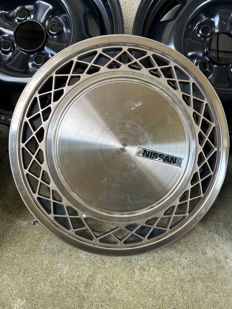 【MK　最終大幅値下げ】インチ スチールホイール メッシュデザイン