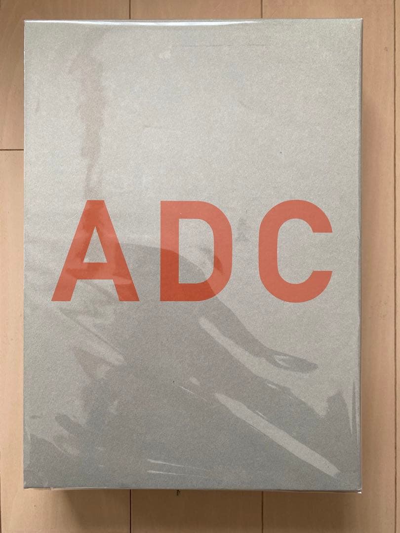 超希少本　ADC2017 グッドデザイン約8000点の広告・デザイン作品を掲載