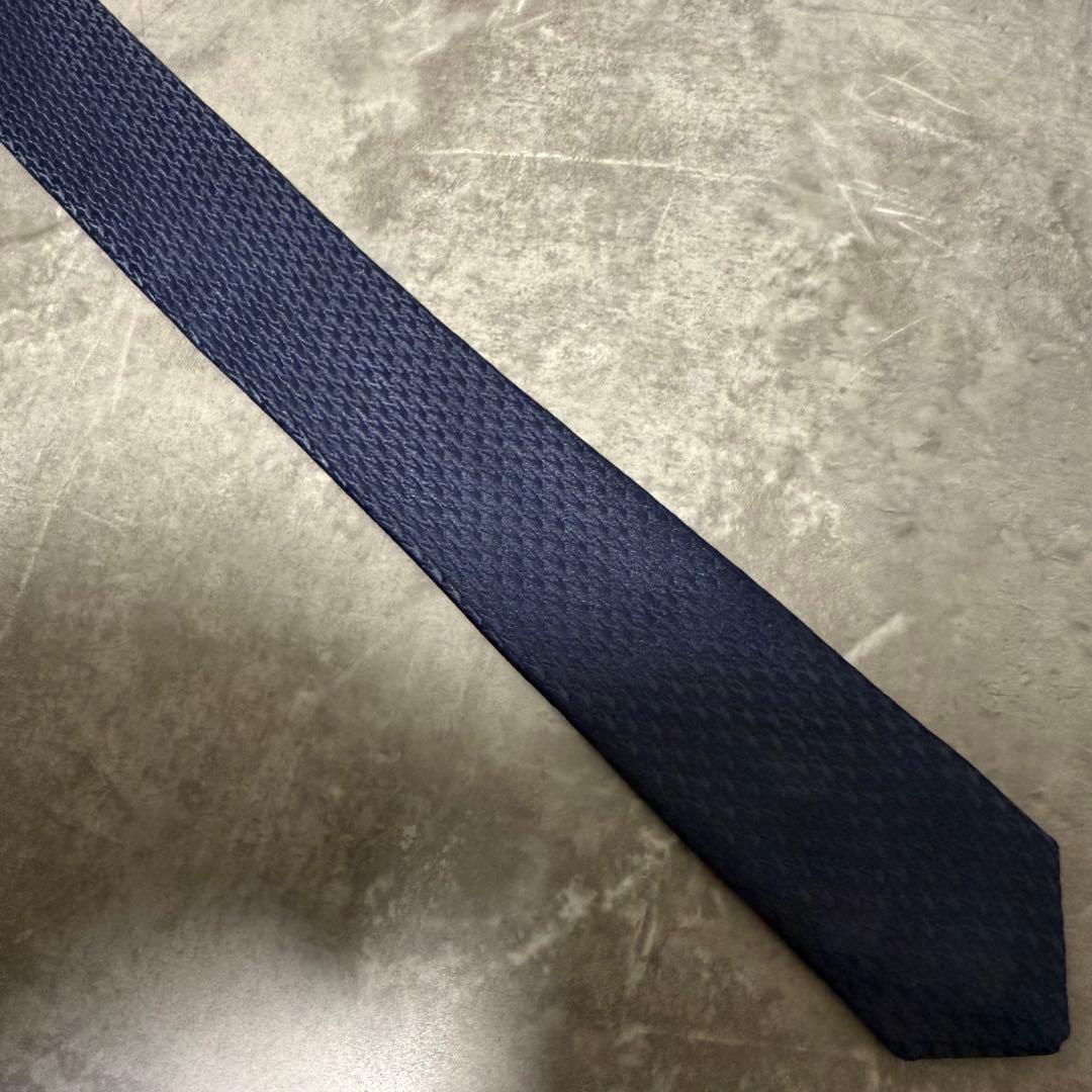 【✨極美品✨】FENDI フェンディ ネクタイ ソリッド ネイビー 無地 希少
