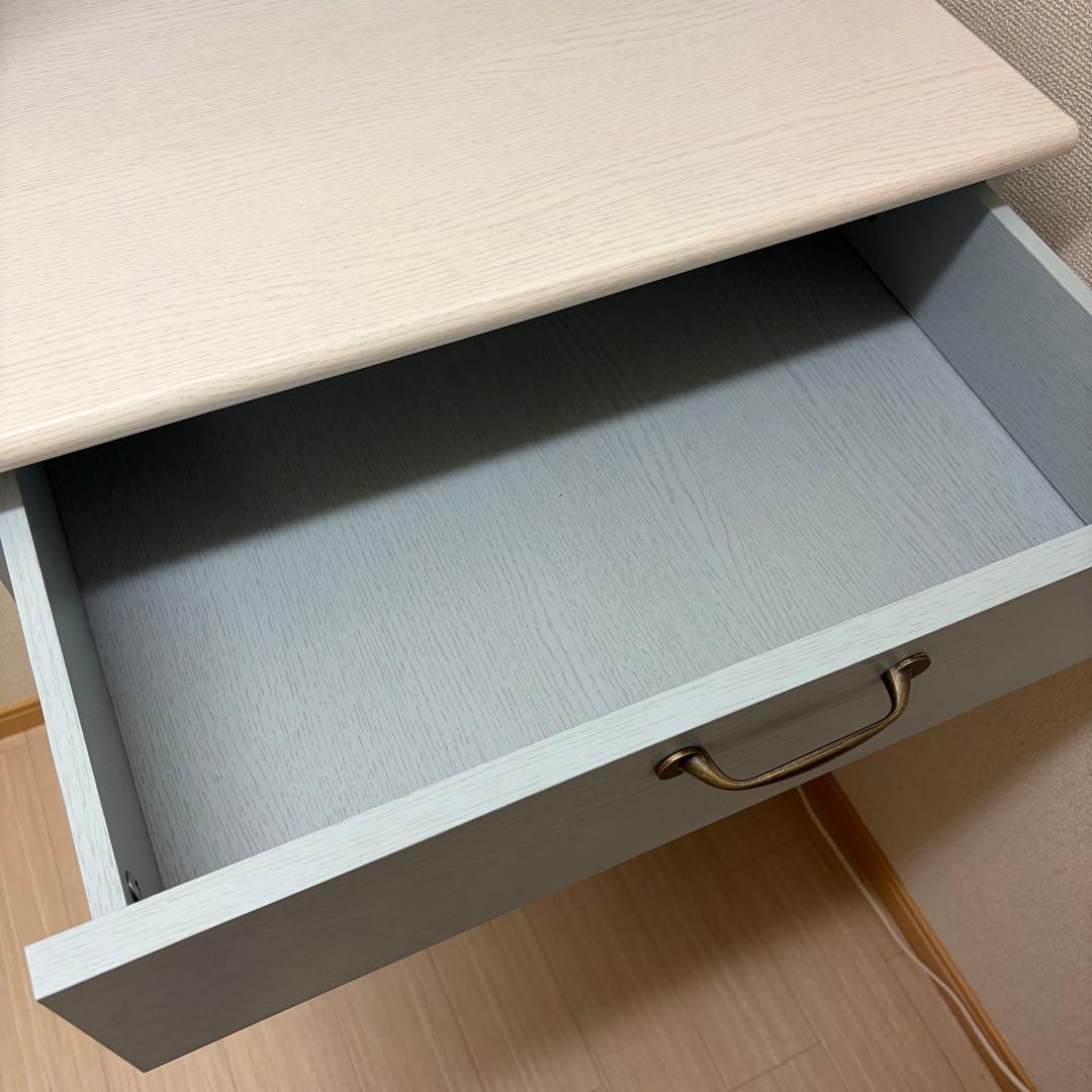 カップボード 幅60 オープンボード 食器棚 扉付き収納コンセント付きカントリー