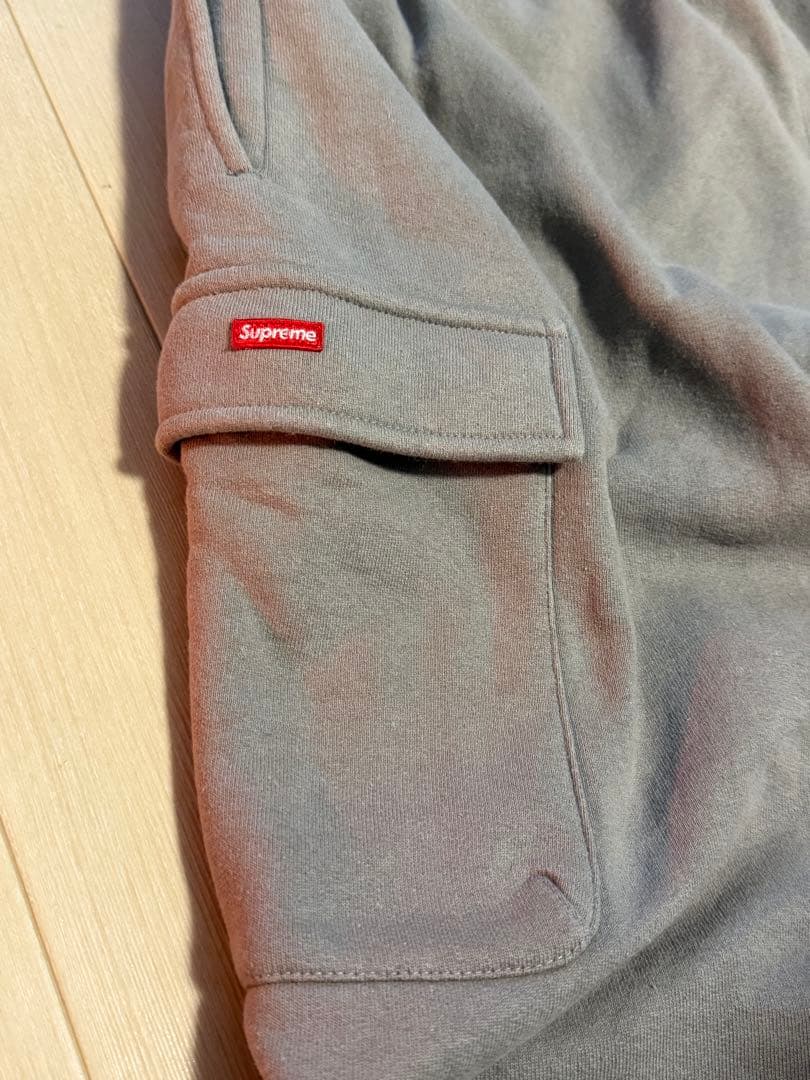 Supreme Small Box Cargo Sweatpant グレー