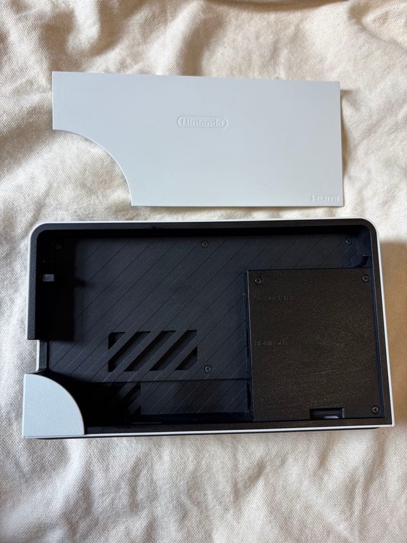 Nintendo Switch 有機ELモデル　ホワイト